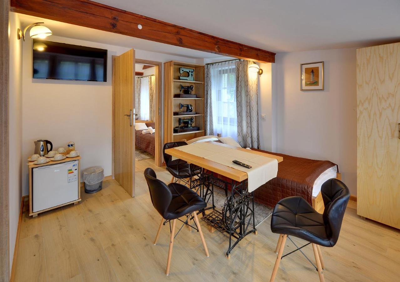 Dom Krawca - Pod Chojnikiem Lägenhet Jelenia Góra Exteriör bild